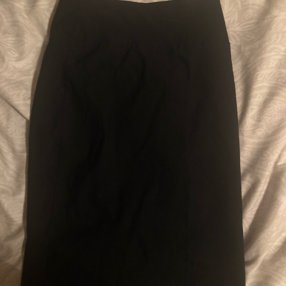 Juniors black pencil skirt